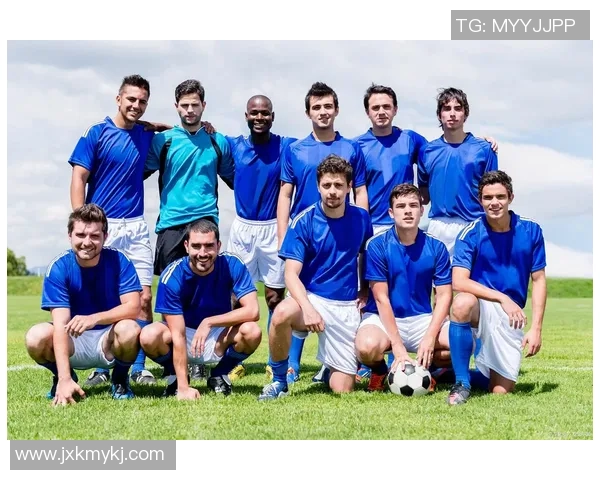 你本命的足球球星是谁揭晓 看看他背后的故事与成就 你本命的足球球星是谁揭晓 看看他背后的故事与成就