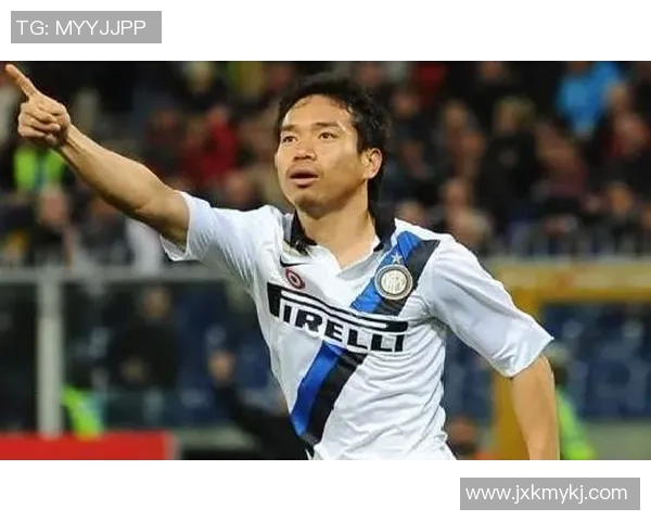 现役足坛巨星实力分档全景解读与当今球员综合排名分析 现役足坛巨星实力分档全景解读与当今球员综合排名分析